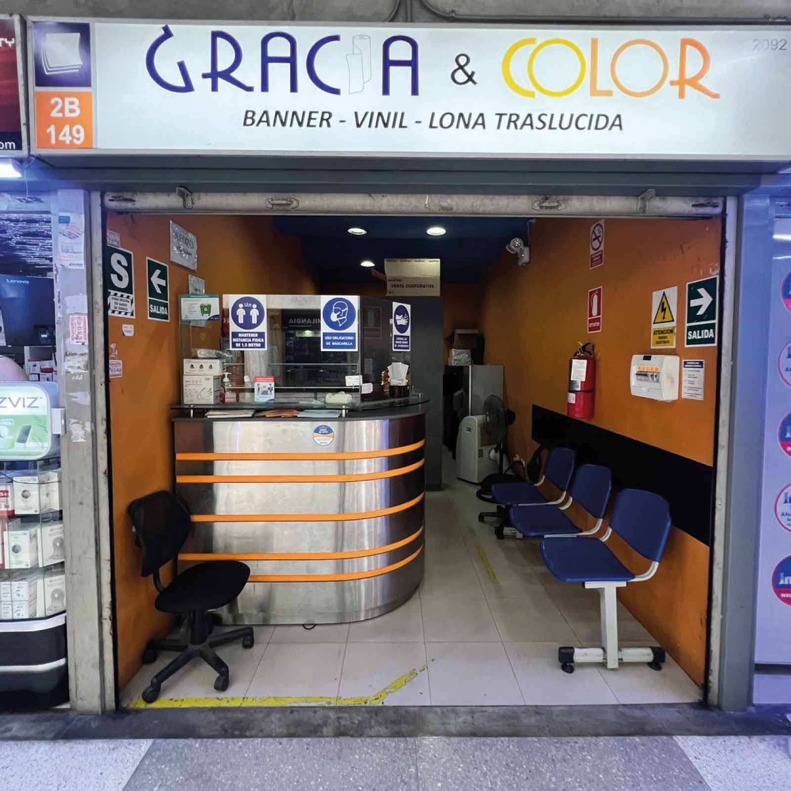 GRACIAS & COLOR